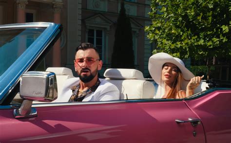 różowe versace